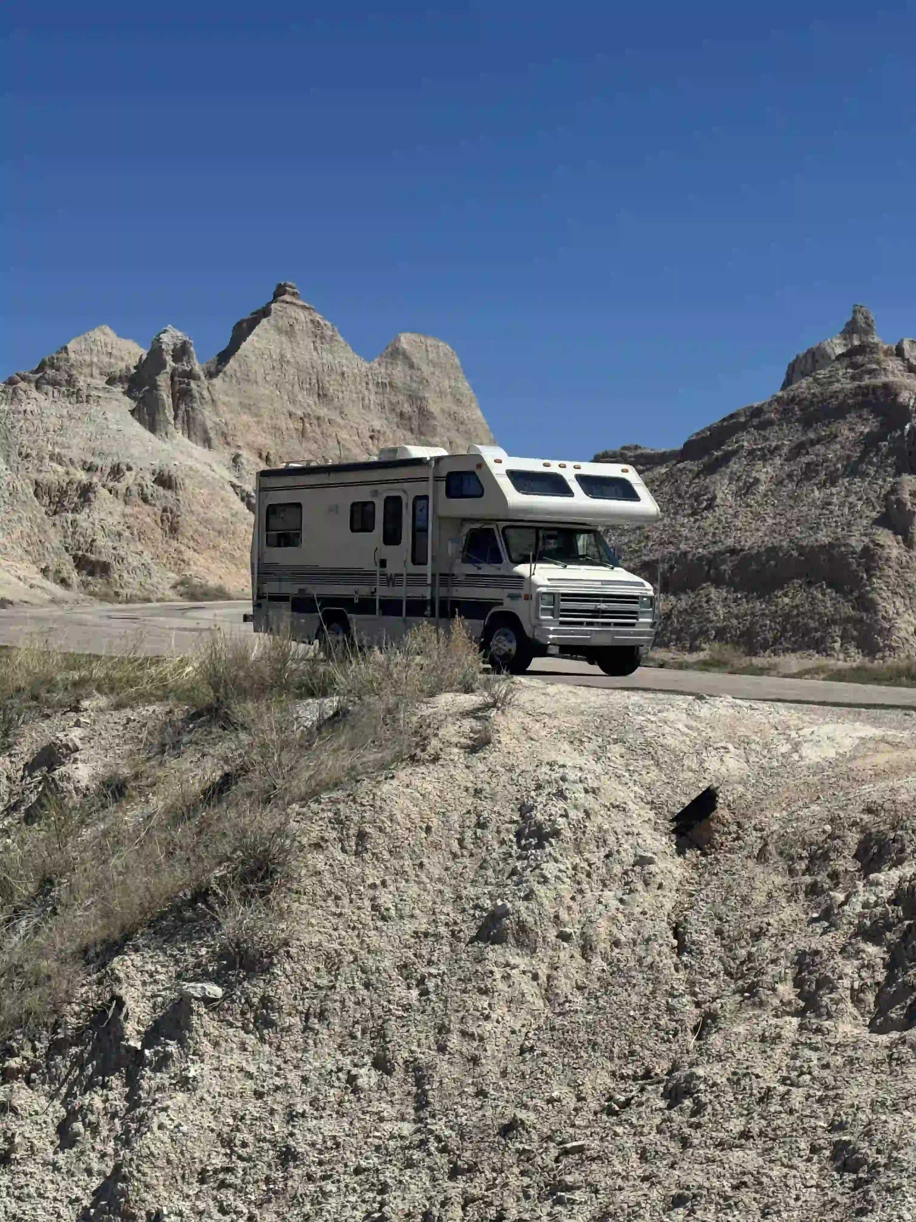 1990 Winnebago Warrior: Van Life in the Badlands
