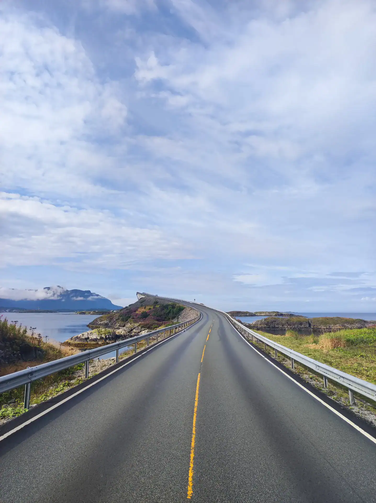 famous bridge in Norway, infinite curving road